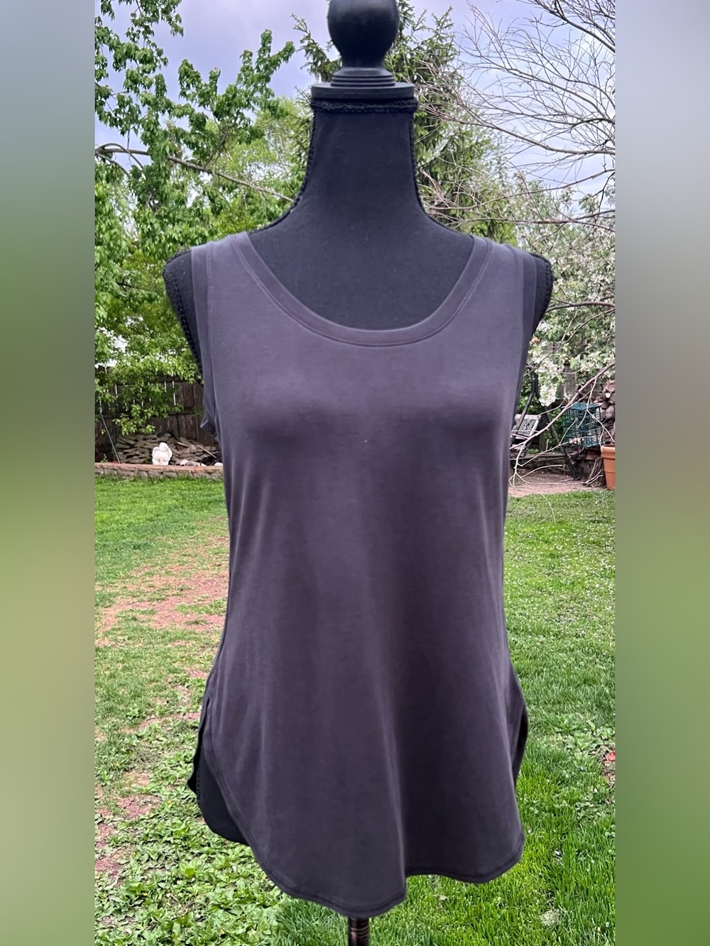 Banana Republic grey Scoop Neck casual tank